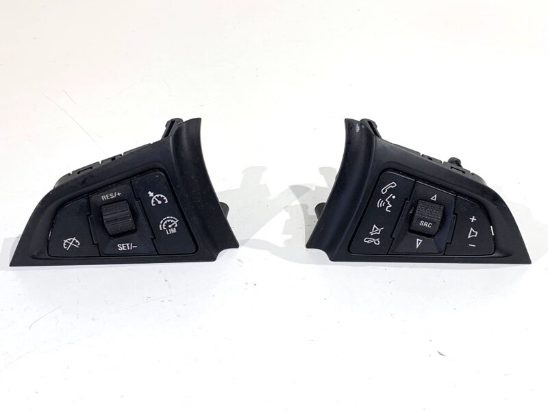 Přepínače volantu Opel Astra J Sports Tourer (P10) 2010 - 2015 13268692 13268686