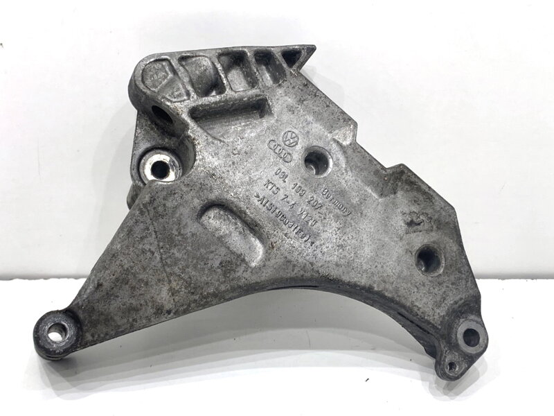 Držák motoru VW Sharan (7N1, 7N2) 2010 - 2022 03L199207