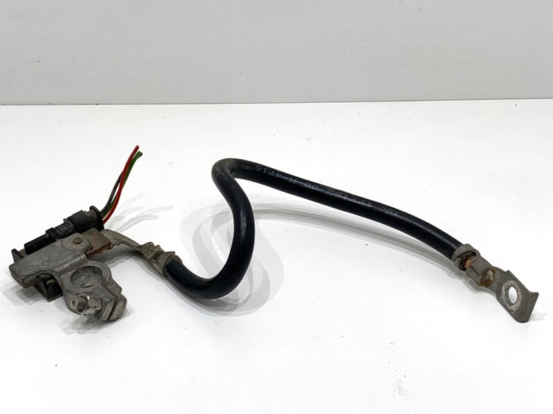 PÓL / svorka (BATERIE) mínus BMW 5 (E60) 2003 - 2010 7603567