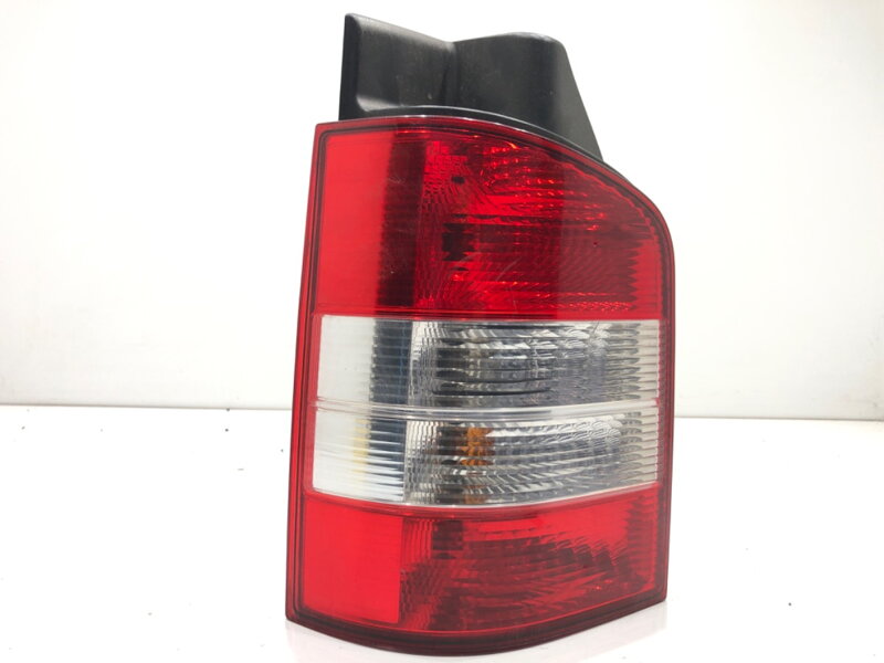 Světlo pravé zadní VW Transporter V Autobus (7HB, 7HJ, 7EB, 7EJ) 2003 - 2015 7H5945257A