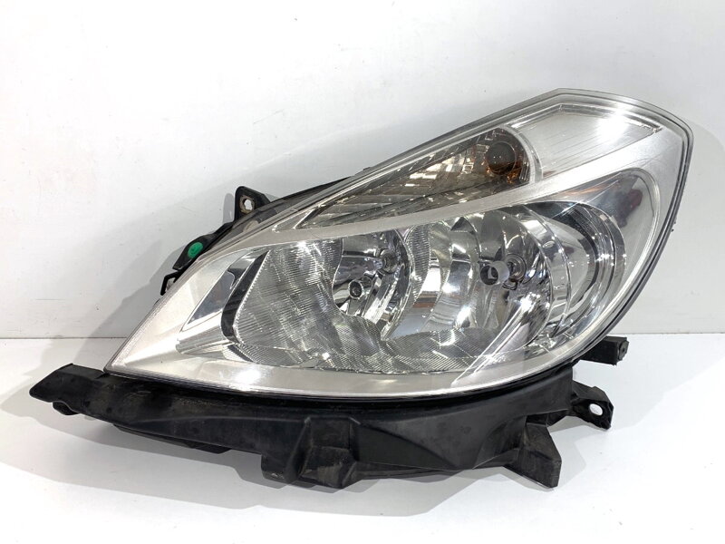 Světlo levé přední Renault Clio III (BR0/1, CR0/1) 2005 - 2014 8200244889
