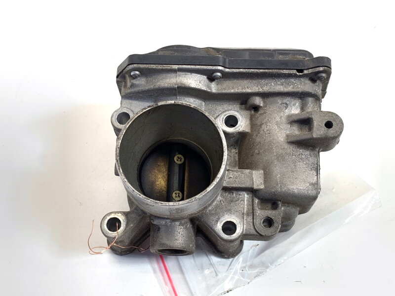 Škrticí klapka Renault Clio III (BR0/1, CR0/1) 2005 - 2014 8200568712
