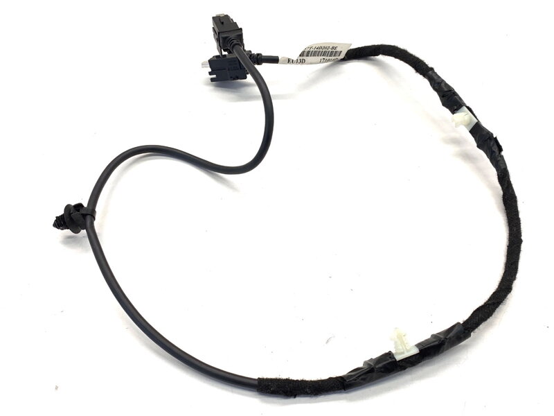 Kabeláž USB Ford Mondeo V Turnier (CF) 2014 - 2022 DS7T-14D202-BE