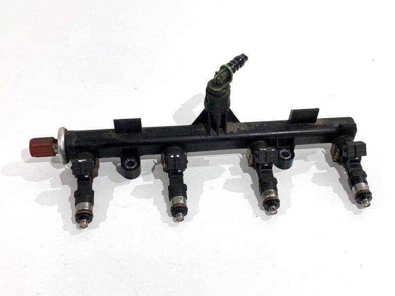 Vstřikovací rampa Fiat Tipo Sedan (356_) 2015 - 2022 0280151302