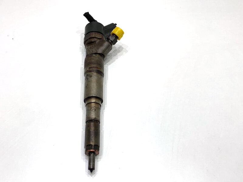 Vstřikovač BMW 5 (E39) 1995 - 2003 7785984