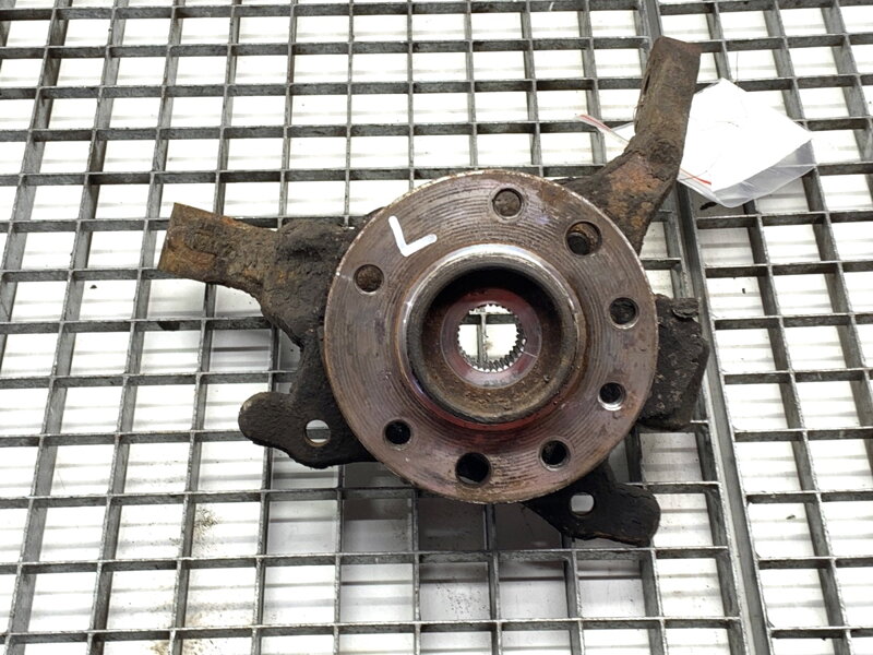 Otoč levá přední Opel Zafira / Zafira Family B (A05) 2005 - 2019