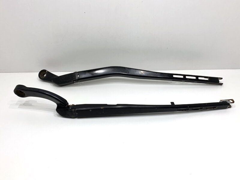 Stěrač sada přední Audi A4 B6 (8E2) 2000 - 2005 8E1955407A