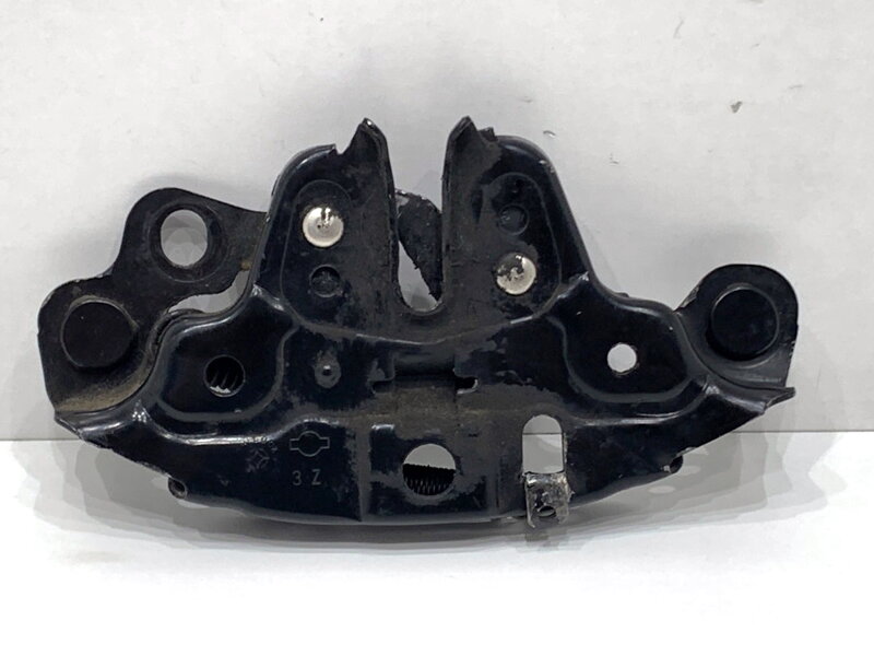 Zámek kapoty přední Nissan Qashqai II SUV (J11, J11_) 2013 - 2022