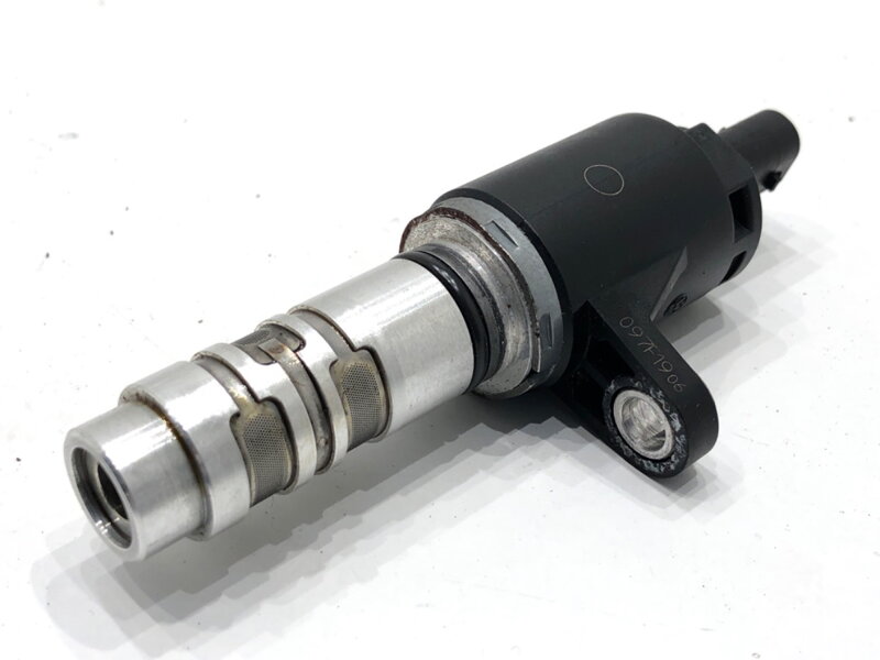 Ventil proměnných FÁZ rozvodů Skoda Kodiaq (NS7, NV7, NS6) 2016 - 2022 04E906455AC