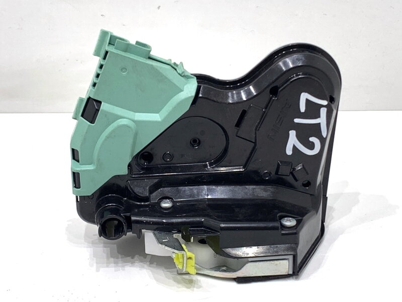 Zámek dveří levý zadní Suzuki Swift VI (ZD_, ZC_) 2023 -