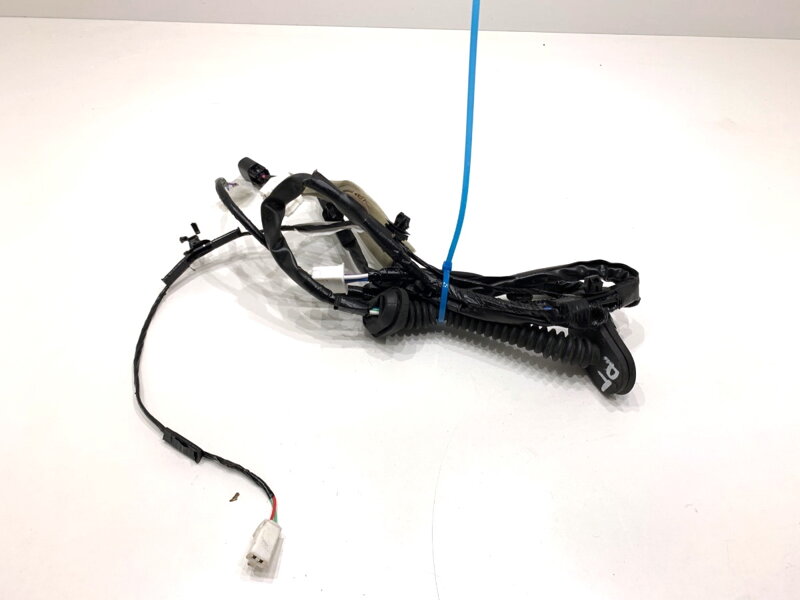 Kabeláž dveře zadní pravá Suzuki Swift VI (ZD_, ZC_) 2023 -