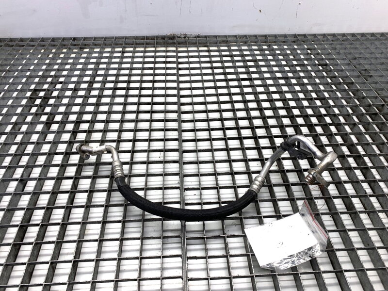 Hadice klimatizace Toyota Proace Autobus (MDZ_) 2016 - 2022 9838823080