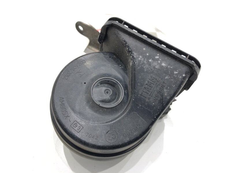 Klakson Volvo XC60 II (246) 2017 - 2022 31349366