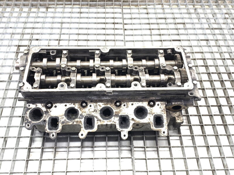 Hlava válců VW Transporter V Autobus (7HB, 7HJ, 7EB, 7EJ) 2003 - 2015 03L103373G