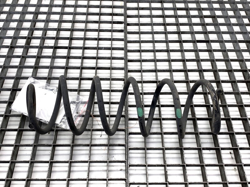 Pružina zadní Toyota Yaris (_P21_, _PA1_, _PH1_) 2020 -