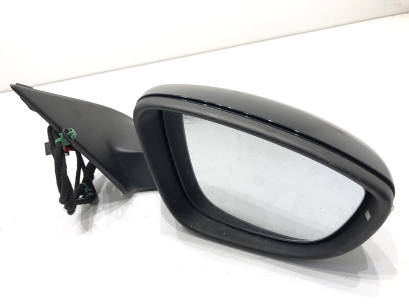 Zpětné zrcátko pravé VW Passat B7 Variant (365) 2010 - 2015 LC9X