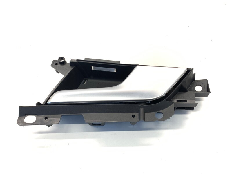 Klika vnitřní pravá přední Audi A4 B9 (8W2, 8WC) 2015 - 2022 8W0837020H