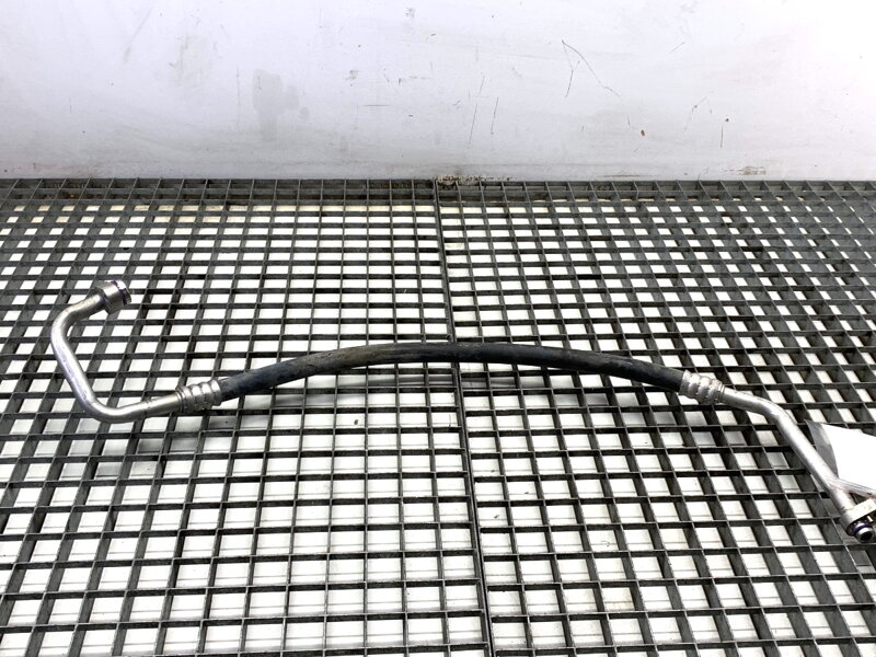 Hadice klimatizace Audi A4 B9 (8W2, 8WC) 2015 - 2022 8W0816743BP