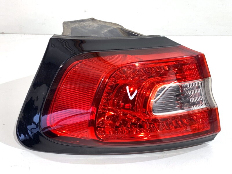Světlo levé zadní Jeep Cherokee (KL) 2013 - 2022 68102909AE