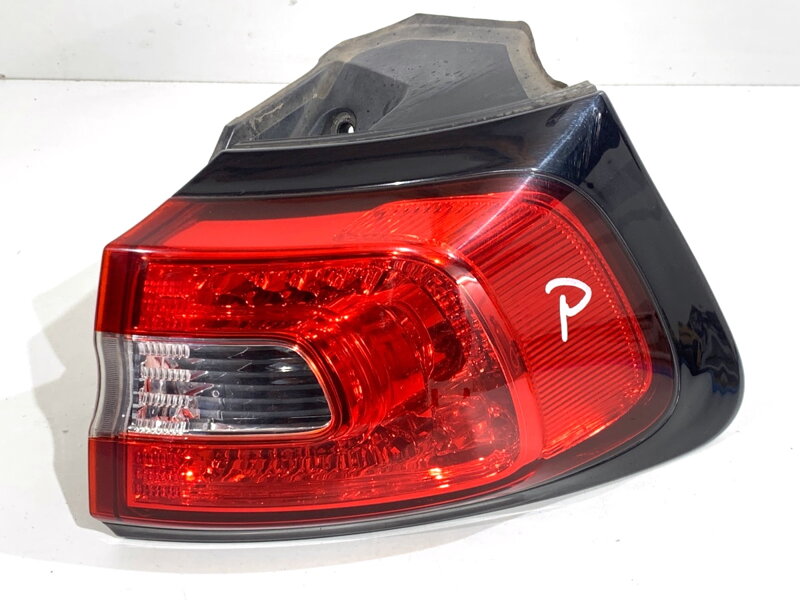 Světlo pravé zadní Jeep Cherokee (KL) 2013 - 2022 68102908AE