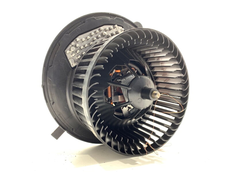Ventilátor topení Cupra Formentor (KM7) 2020 - 2022 3Q1819021E