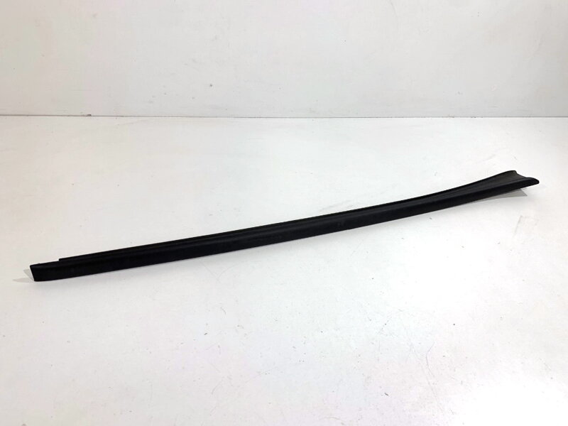 Lišta okna čelní pravá Cupra Formentor (KM7) 2020 - 2022 5FF854328