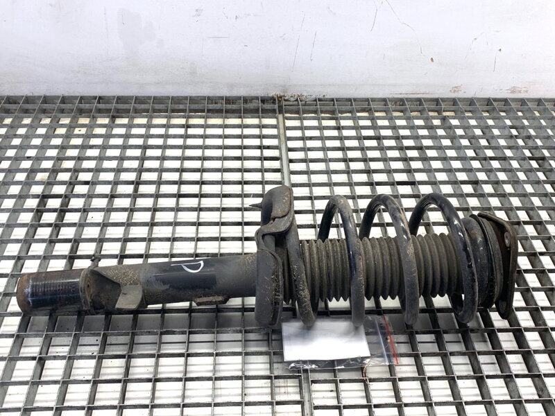 Tlumič pravý přední S pružinou Ford Kuga II (DM2) 2012 - 2022 CV61-18045-ACB