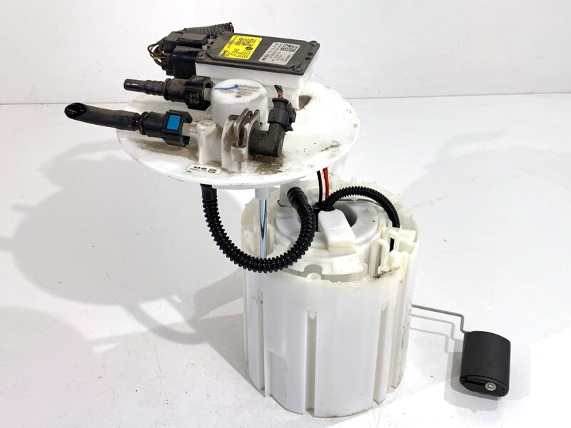 Palivové čerpadlo KIA Ceed (CD) 2018 - 2022 31110-J7100