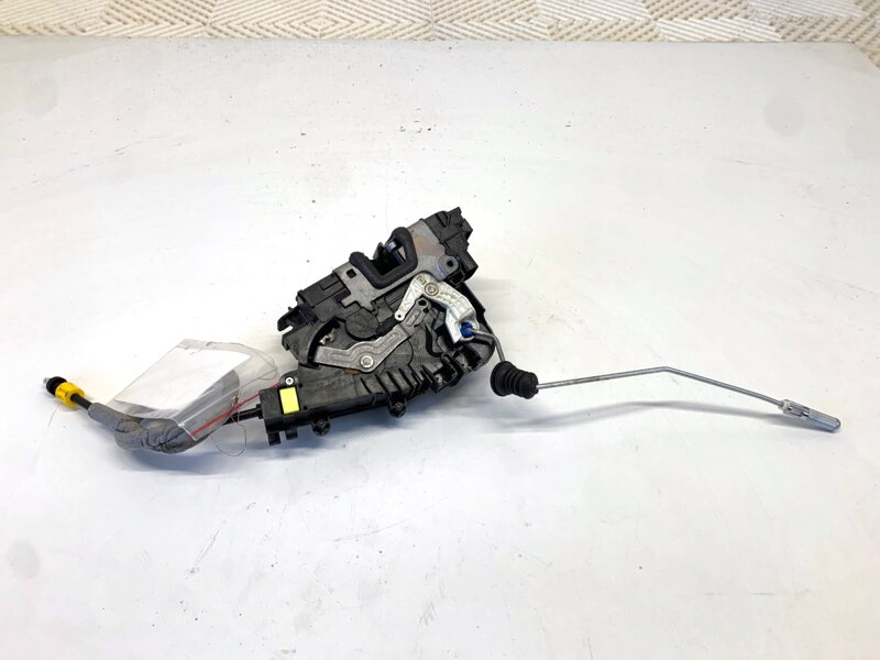 Zámek dveří levý zadní Mercedes-benz GLE (V167) 2018 - A0997309100