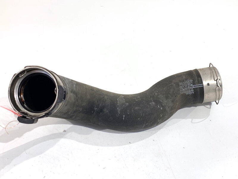 Vzduchové potrubí Mercedes-benz Class A (W176) 2012 - 2018 A2465280282