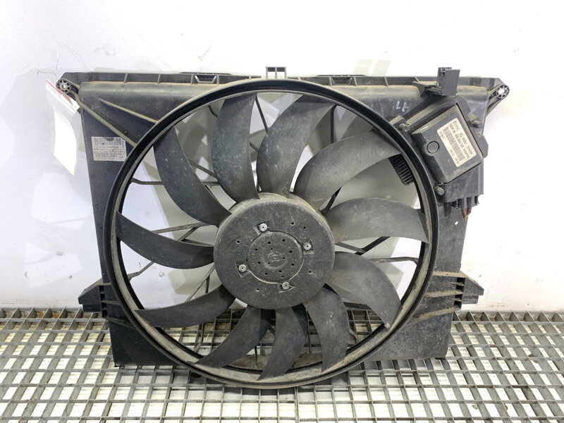 Ventilátor chladiče Mercedes-benz Class GL (X164) 2006 - 2012 A1645000093