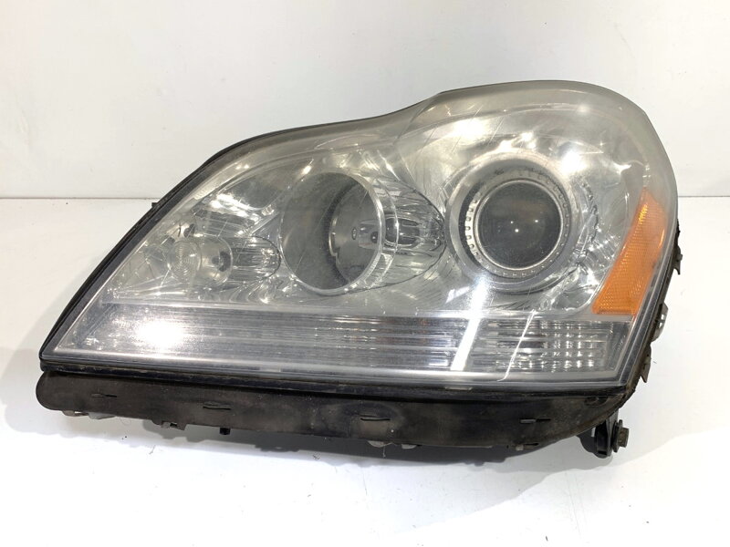 Světlo levé přední xenon Mercedes-benz Class GL (X164) 2006 - 2012 A1648260391