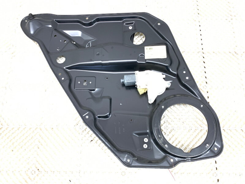 Stahovačka okna levá zadní Mercedes-benz Class GL (X164) 2006 - 2012