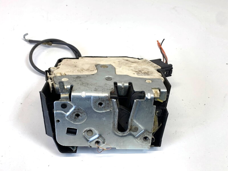 Zámek dveří levý zadní Land Rover Freelander I (L314) 1998 - 2006