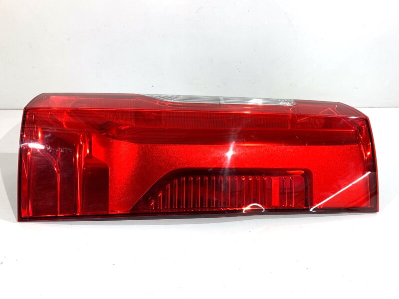 Světlo pravé zadní Mercedes-benz Esprinter (B910) 2020 - 2022
