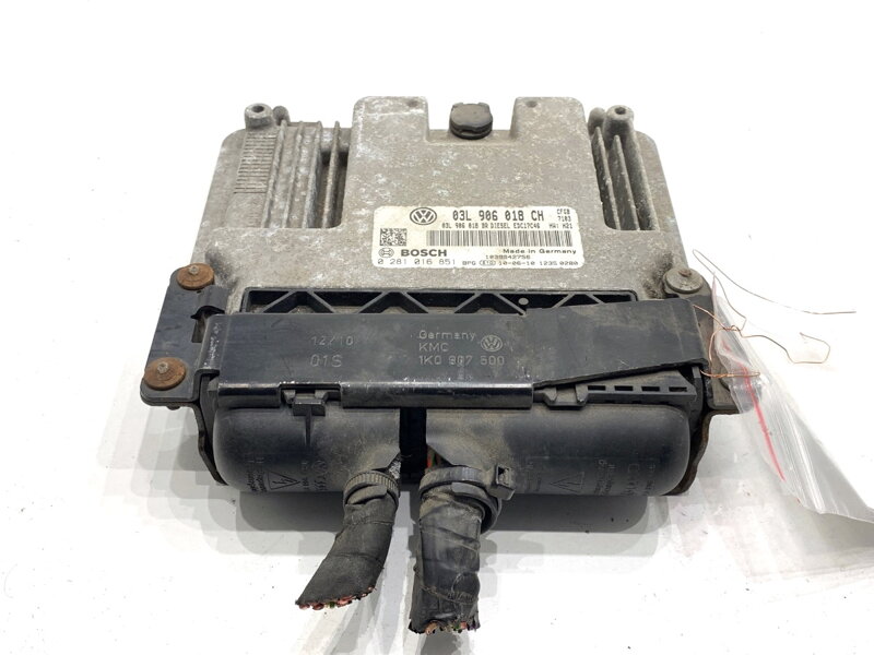 Řídicí jednotka motoru Skoda Superb II Kombi (3T5) 2009 - 2015 03L906018CH