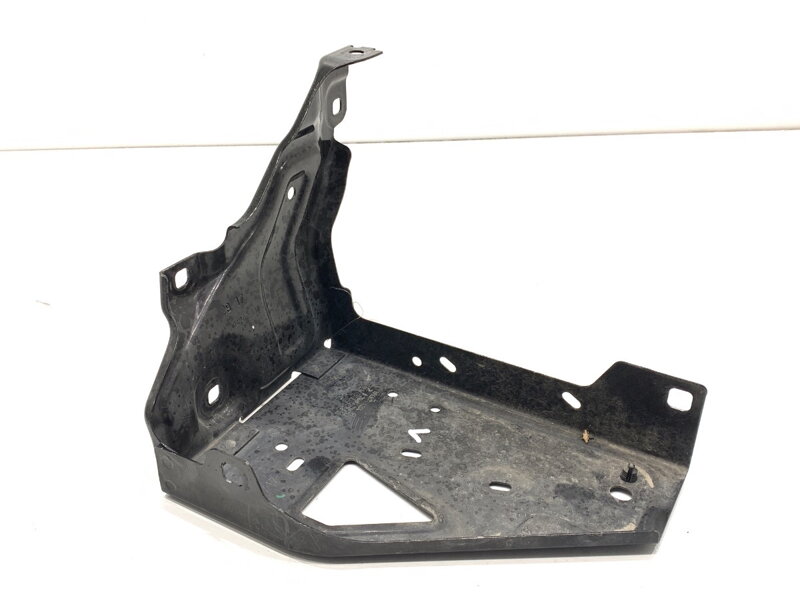 Rámeček uchycení světla levé BMW X1 (F48) 2014 - 2022 7342501