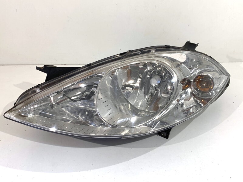 Světlo levé přední Mercedes-benz Class A (W169) 2004 - 2012 A1698200161