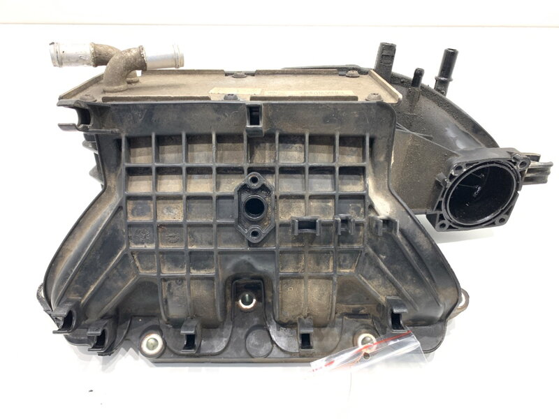 Sací potrubí VW Jetta IV (162, 163, AV3, AV2) 2008 - 2022 03F145749C 03C129711AD