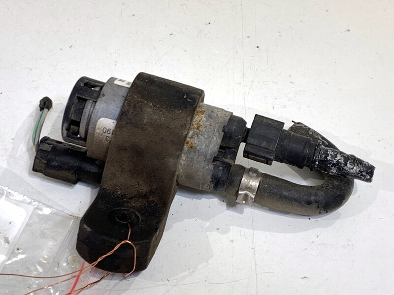 Čerpadlo SCR BMW 5 (G30, F90) 2016 - 2022 7354384