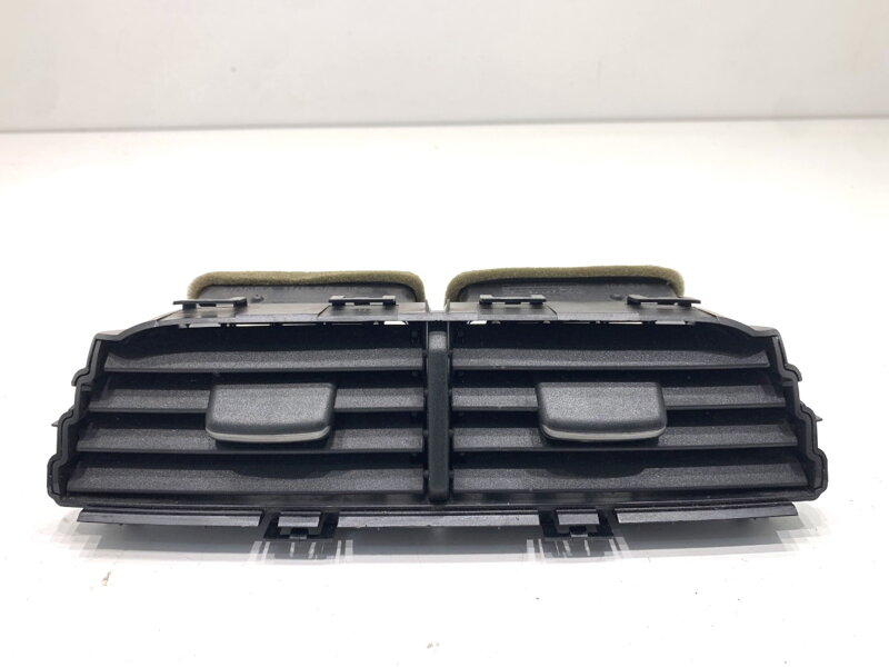 Mřížka ventilace přední Honda Civic Viii Hatchback (FN, FK) 2005 - 2022