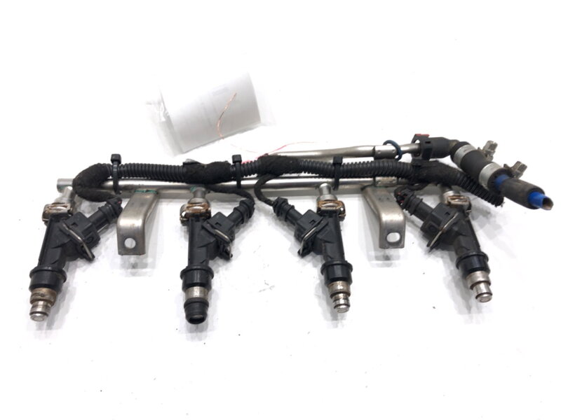Vstřikovací rampa Opel Zafira / Zafira Family B (A05) 2005 - 2019 25343299