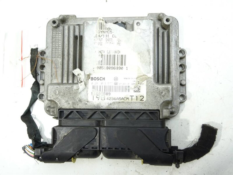 Řídicí jednotka motoru Fiat Bravo II (198_) 2006 - 2022 0281013577