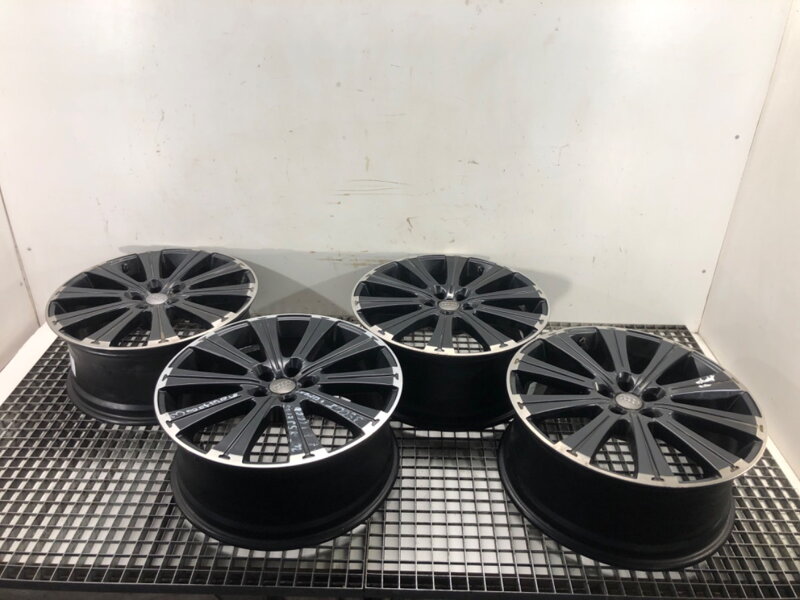 Disků hliníkové sada ET45 střed středicí : Audi A6 C7 (4G2, 4GC) 2010 - 2018