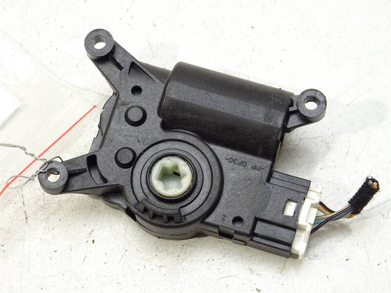 Motorek radiátoru topení Alfa Romeo Giulia (952_) 2015 - 2022 MR113800-4210