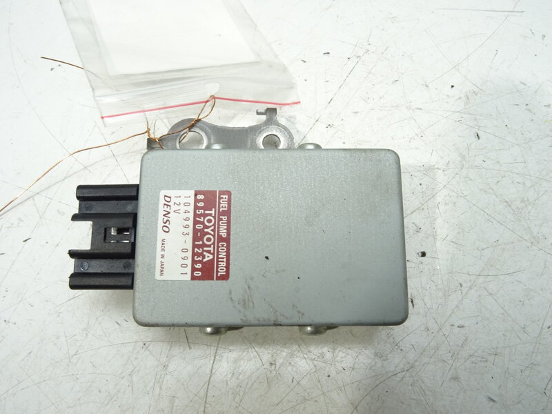 Modul čerpadla paliva Toyota Corolla Sedan (_E18_, ZRE1_) 2013 - 2019 8957012390