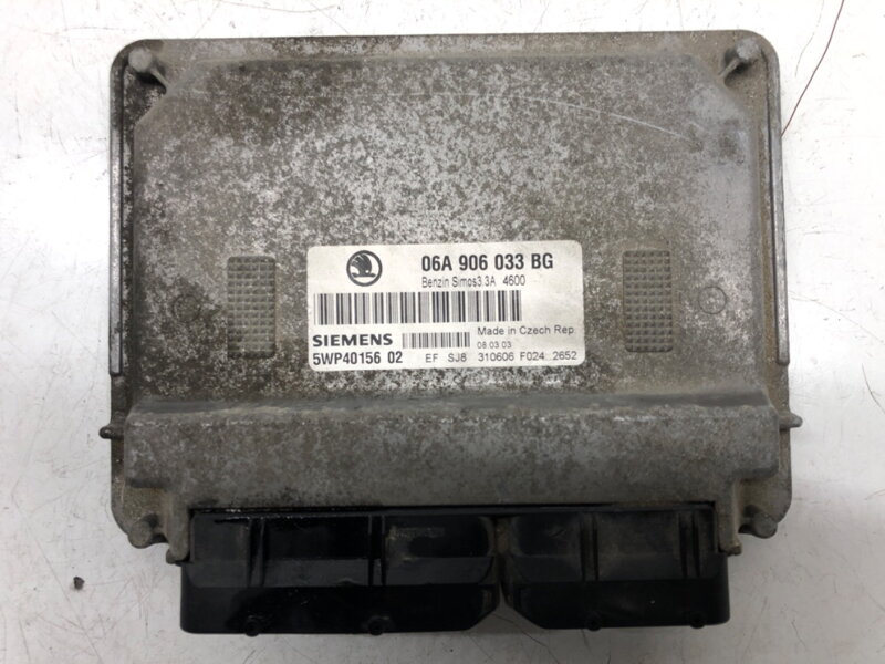 Řídicí jednotka motoru Skoda Octavia I (1U2) 1996 - 2010 06A906033BG