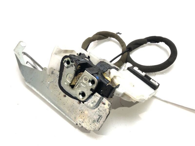 Zámek přední levý Mazda CX-9 (TB) 2006 - 2022