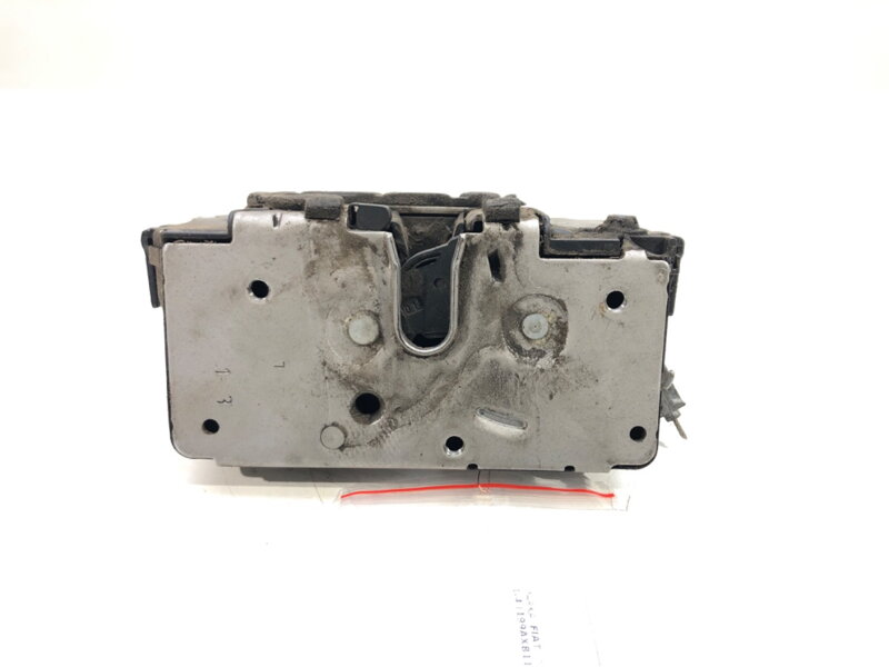 Zámek zadní levý Fiat Grande Punto (199_) 2005 - 2022 55701965