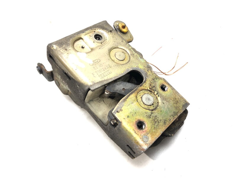 Zámek přední pravý Ford Granada II (GU) 1977 - 1985